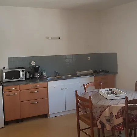 Appart Simple Entier 1 Ch A Ch-Gontier 1Er Ou 2Eme Etage Château-Gontier Buitenkant foto